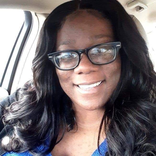 Sharae, owner and stylist at Simply Sharae